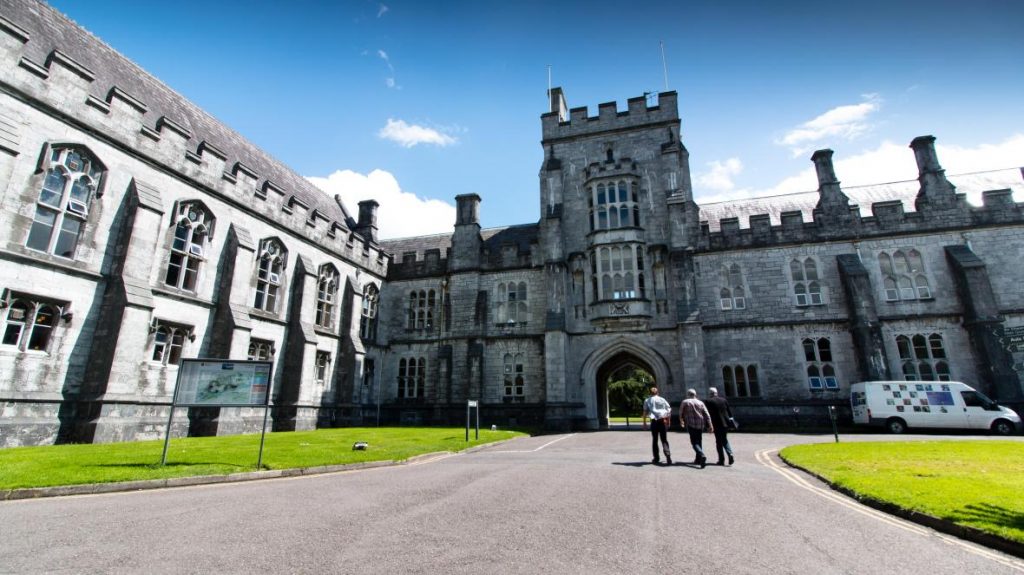 Ireland scholarships for international students