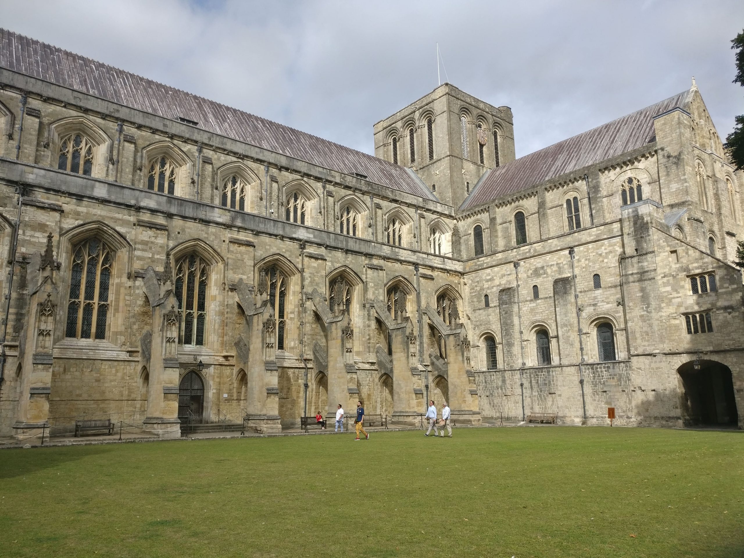 Universities In Winchester