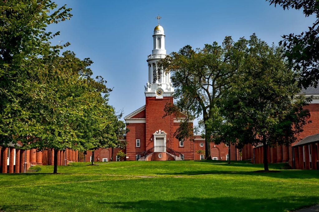 10 of the oldest universities in the US